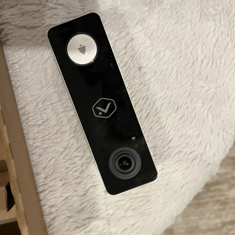 ADC-VDB750 Alarm.com 2MP Wi-Fi Video Doorbell Camera